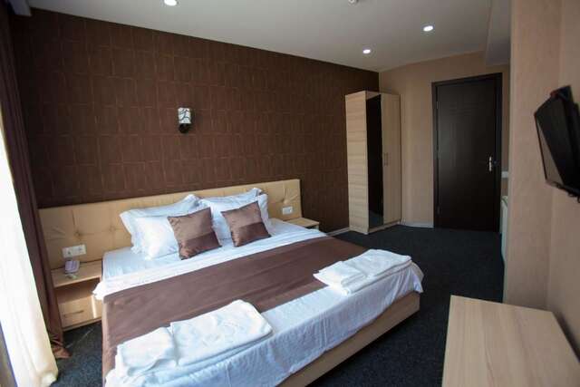 Отель Hotel Voyager Тбилиси-24